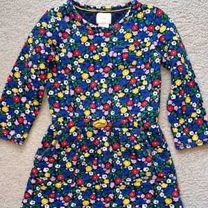 Mini Boden Girls Floral Quilted Dress 
Size 5-6 w/ pockets & drawstring waist